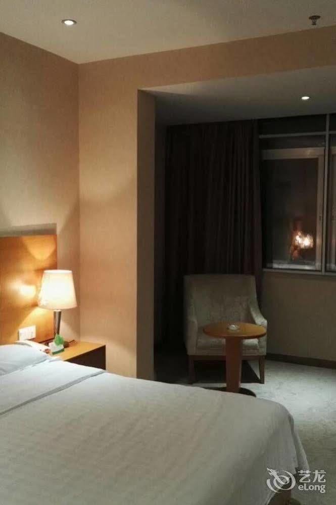 Shenzhen Huamao Aviatic Hotel Eksteriør bilde
